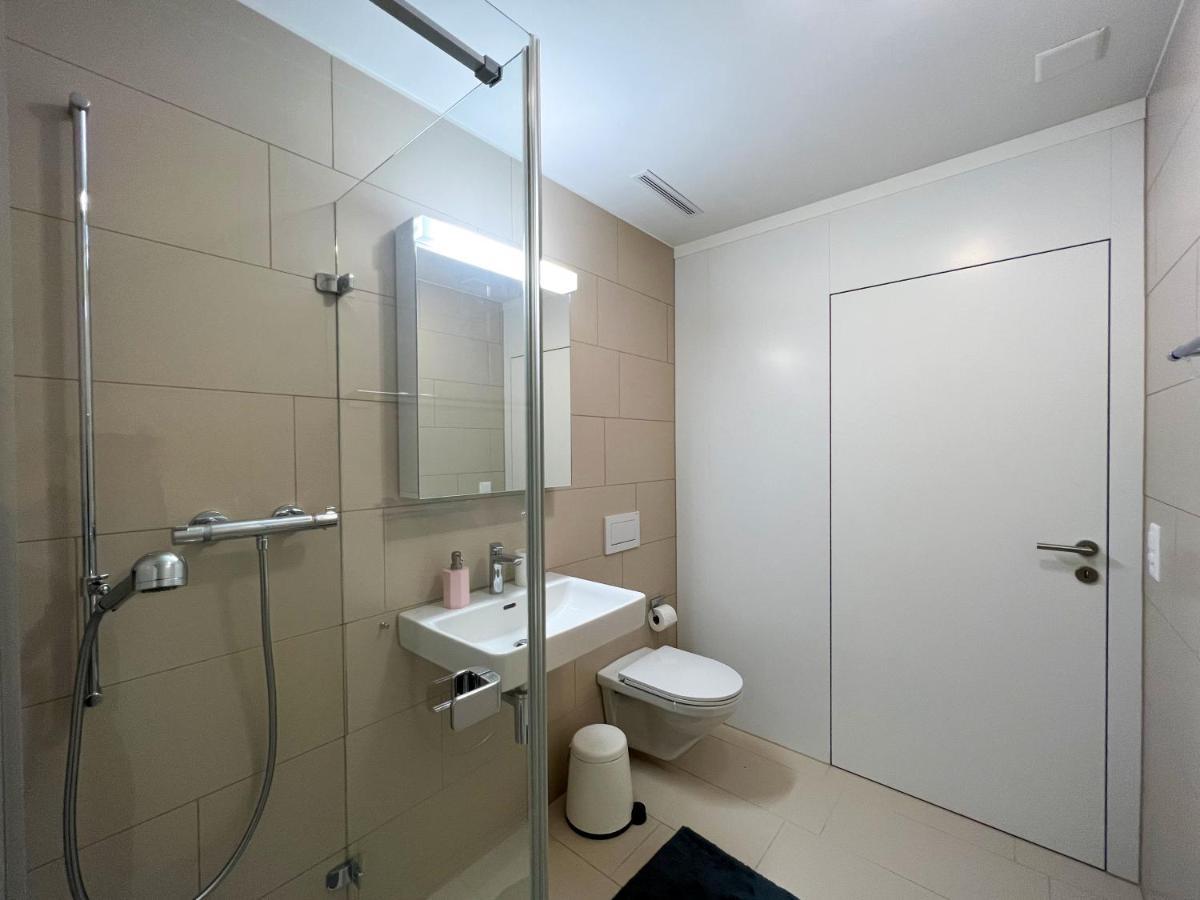 Lavish 4.5 Rooms Furnished Apartment @Glattbrugg Opfikon-Glattbrugg 外观 照片